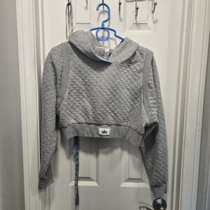 ALO Yoga Quilted Gray Cropped Hoodie
